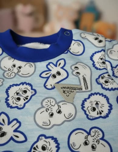 Buzo C. Redondo  Friza Estampada Y Pantalon Bebe - imagen 15
